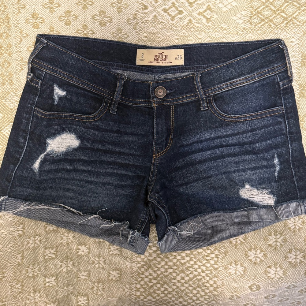 hollister dark wash cuffed shorts